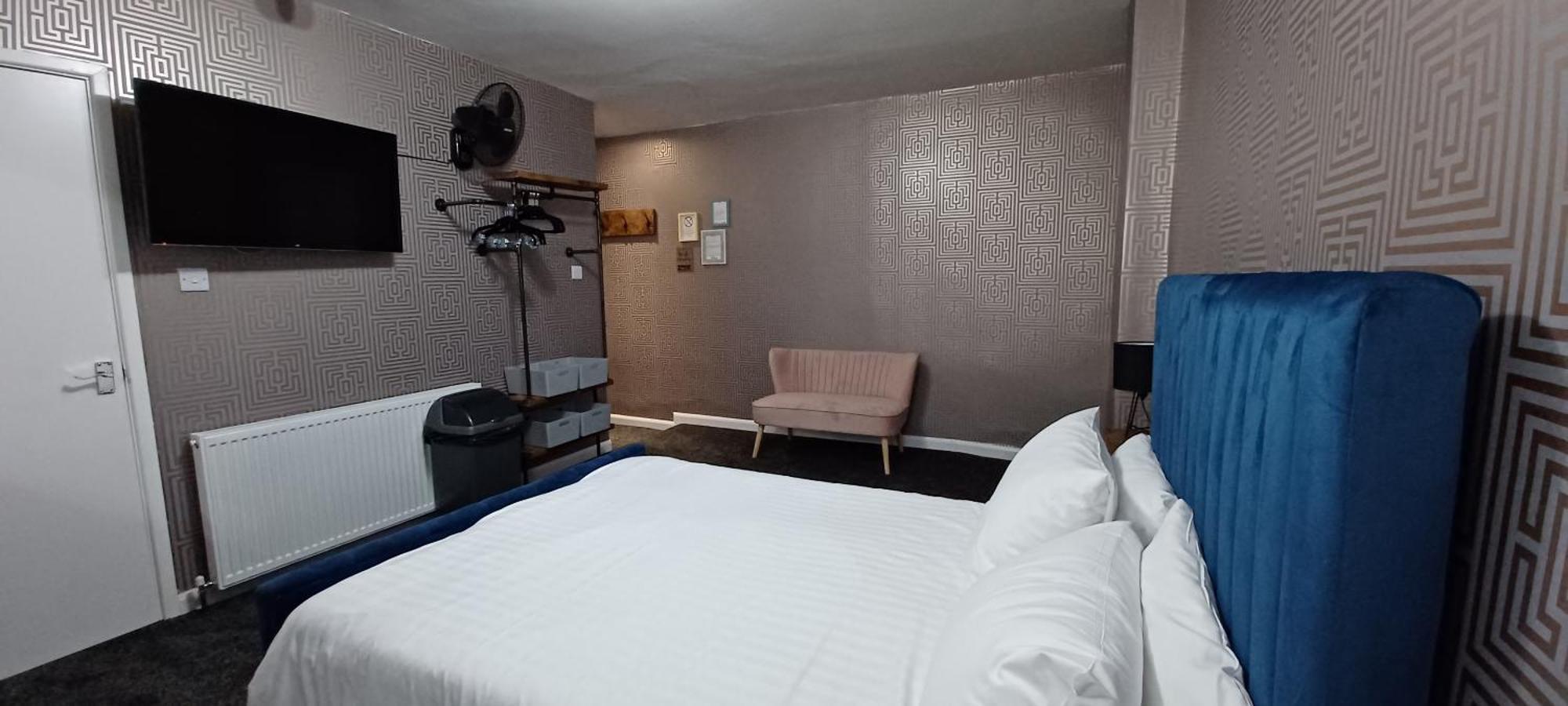 Vinnie'S Family Hotel Blackpool Rum bild